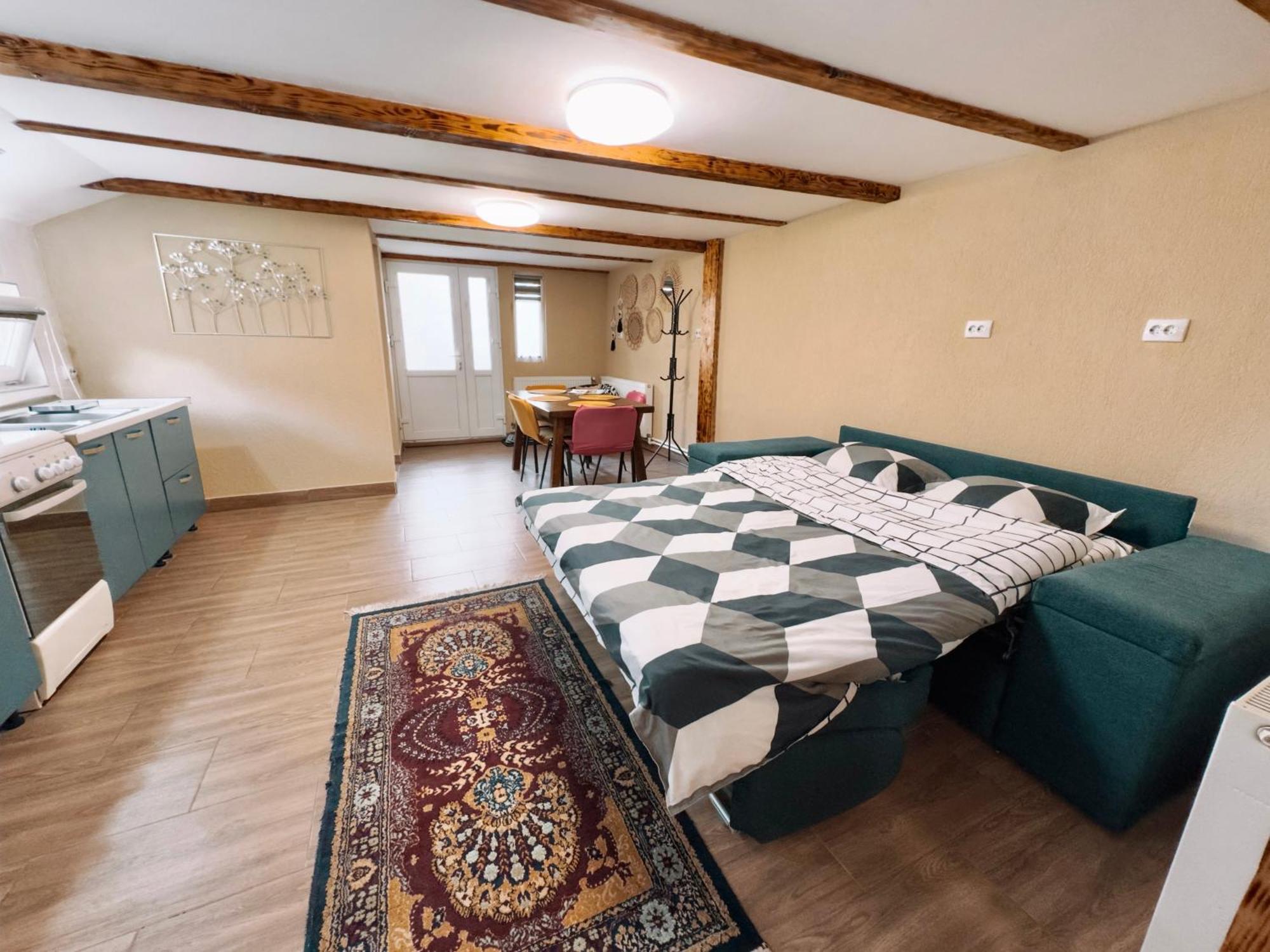 Apartament Yard Studio Rasnov Zewnętrze zdjęcie