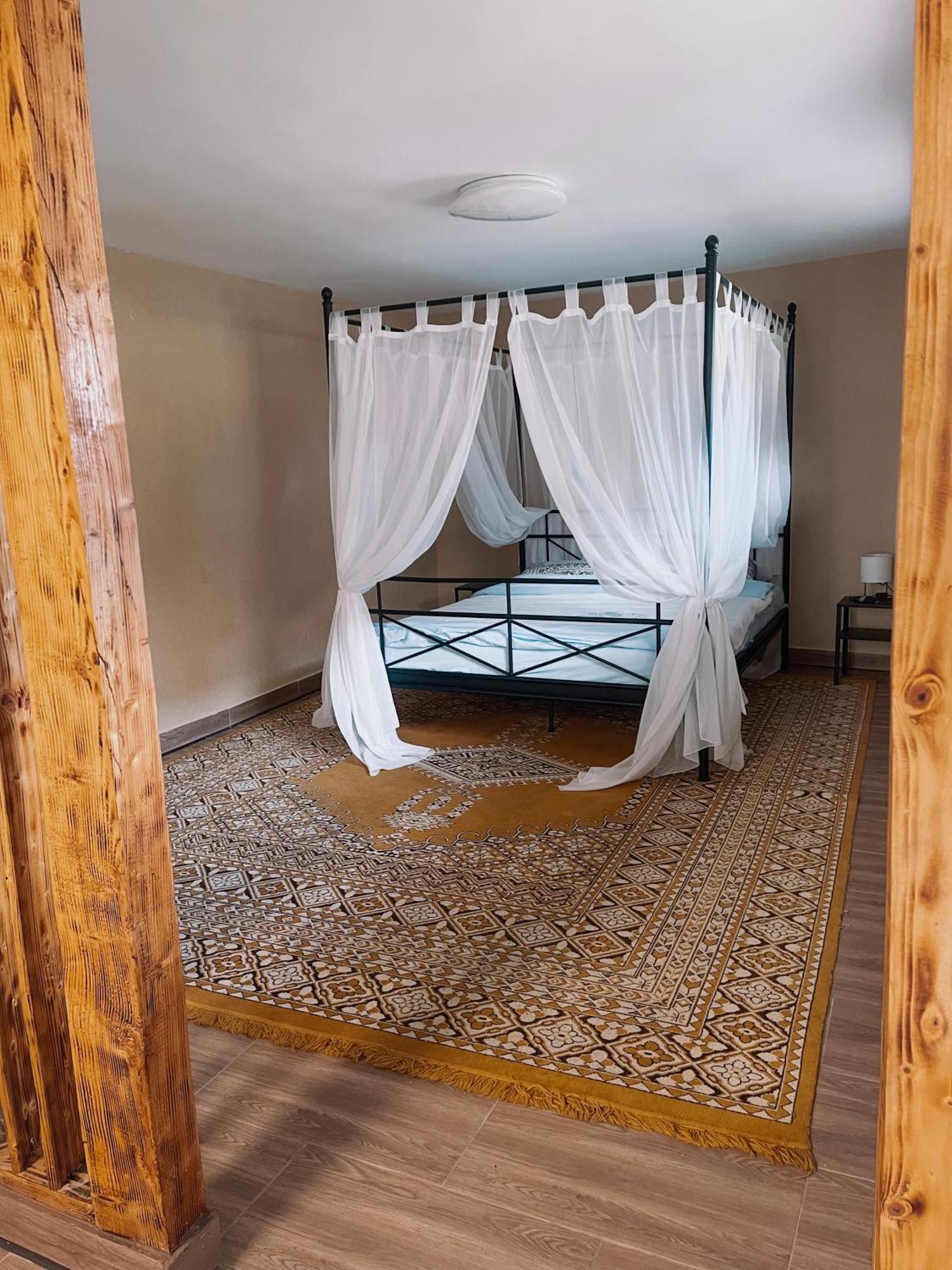 Apartament Yard Studio Rasnov Zewnętrze zdjęcie