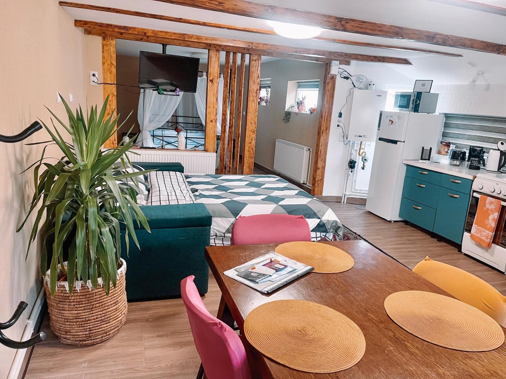 Apartament Yard Studio Rasnov Zewnętrze zdjęcie